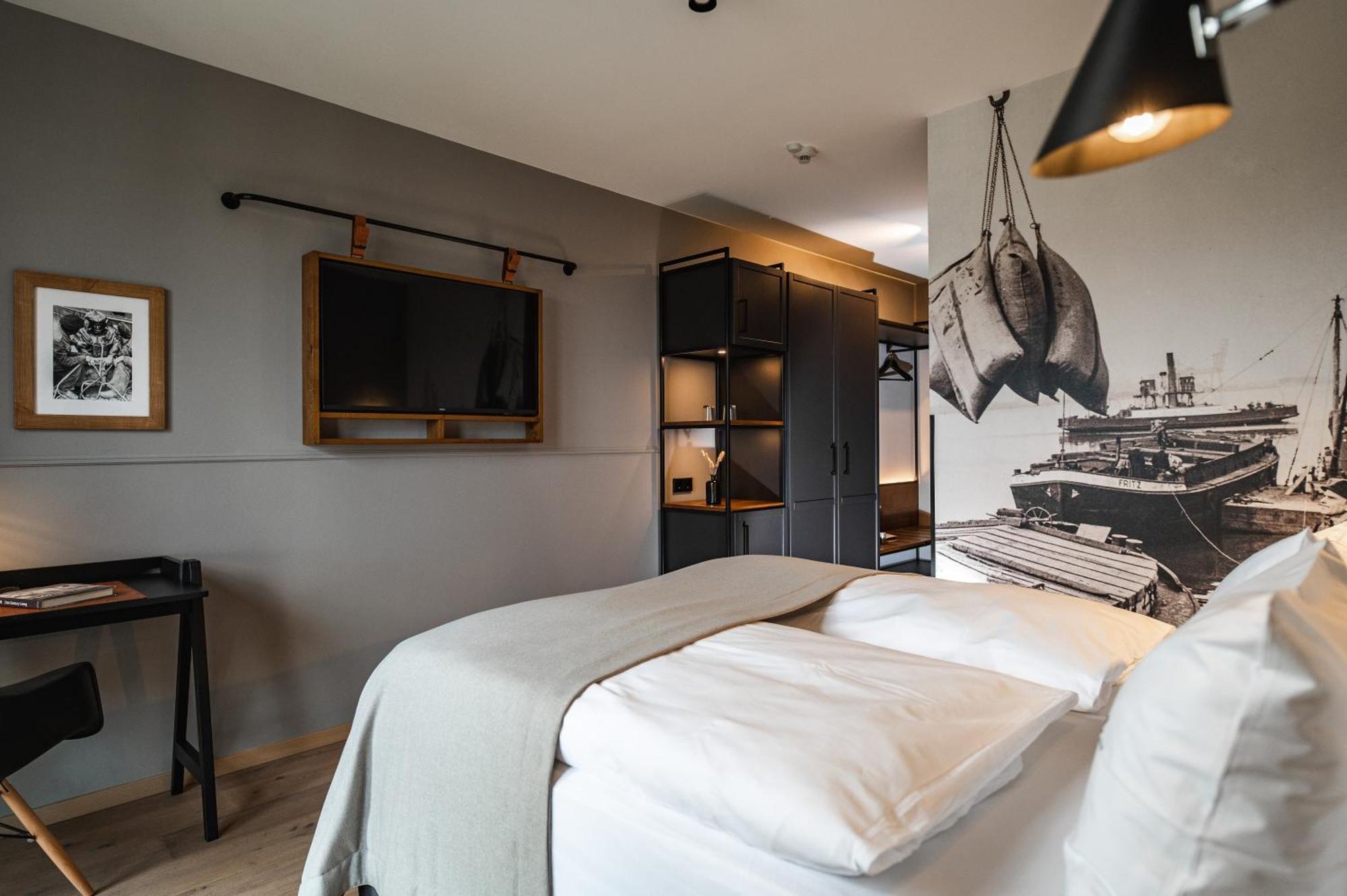 River Loft Hotel & Spa Brunsbuttel Extérieur photo